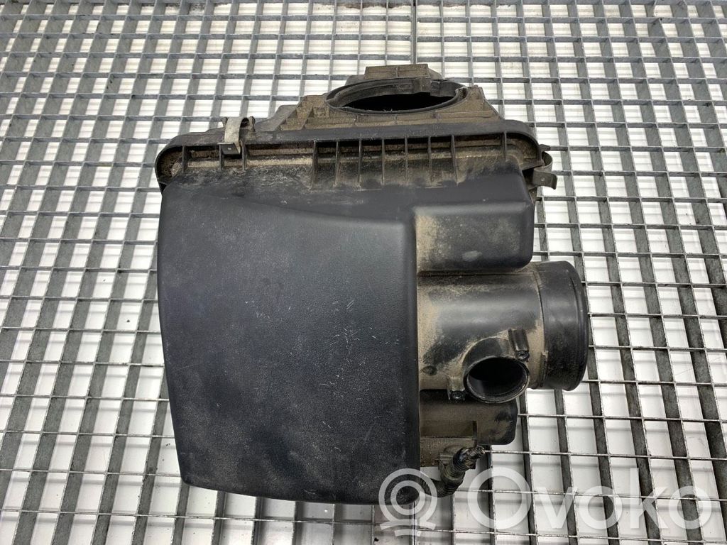 Luftfilterkasten   PY8W133AX