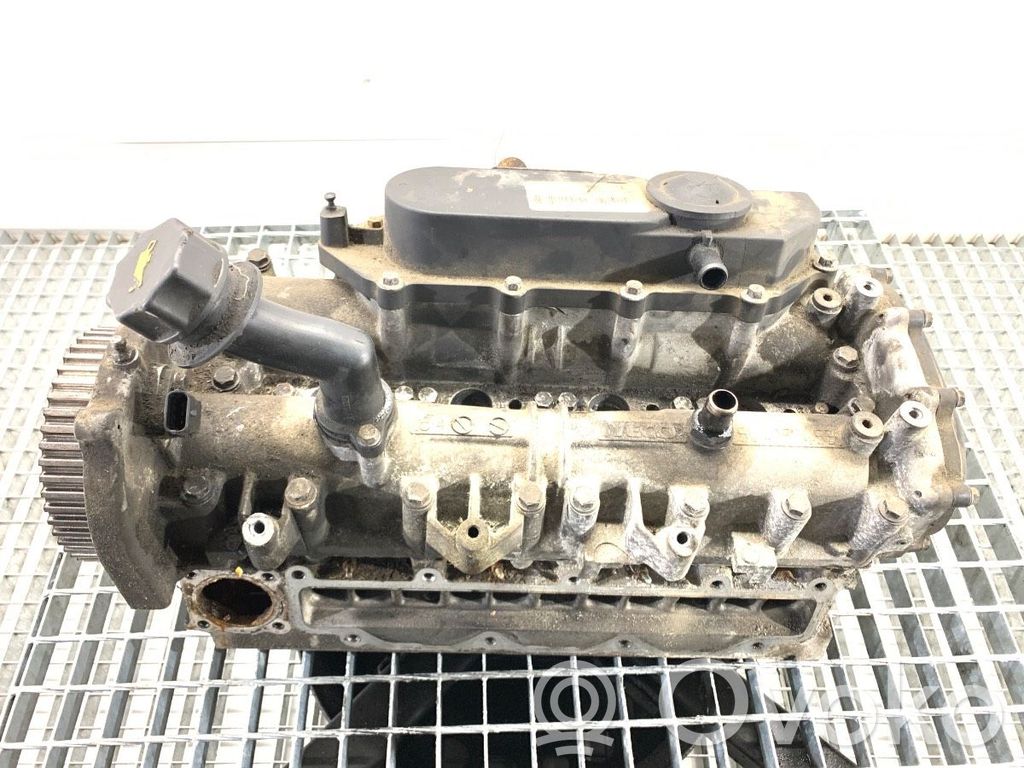 Iveco Daily 3rd gen Engine head 