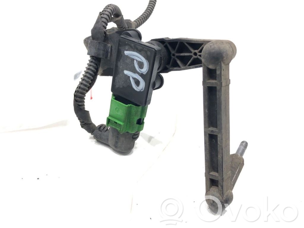 Audi A6 Allroad C8 Headlight/headlamp level sensor 
