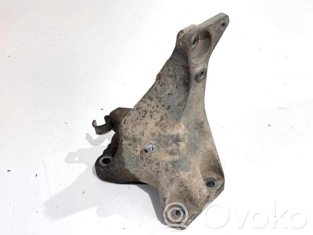 BMW X1 E84 Engine mounting bracket 