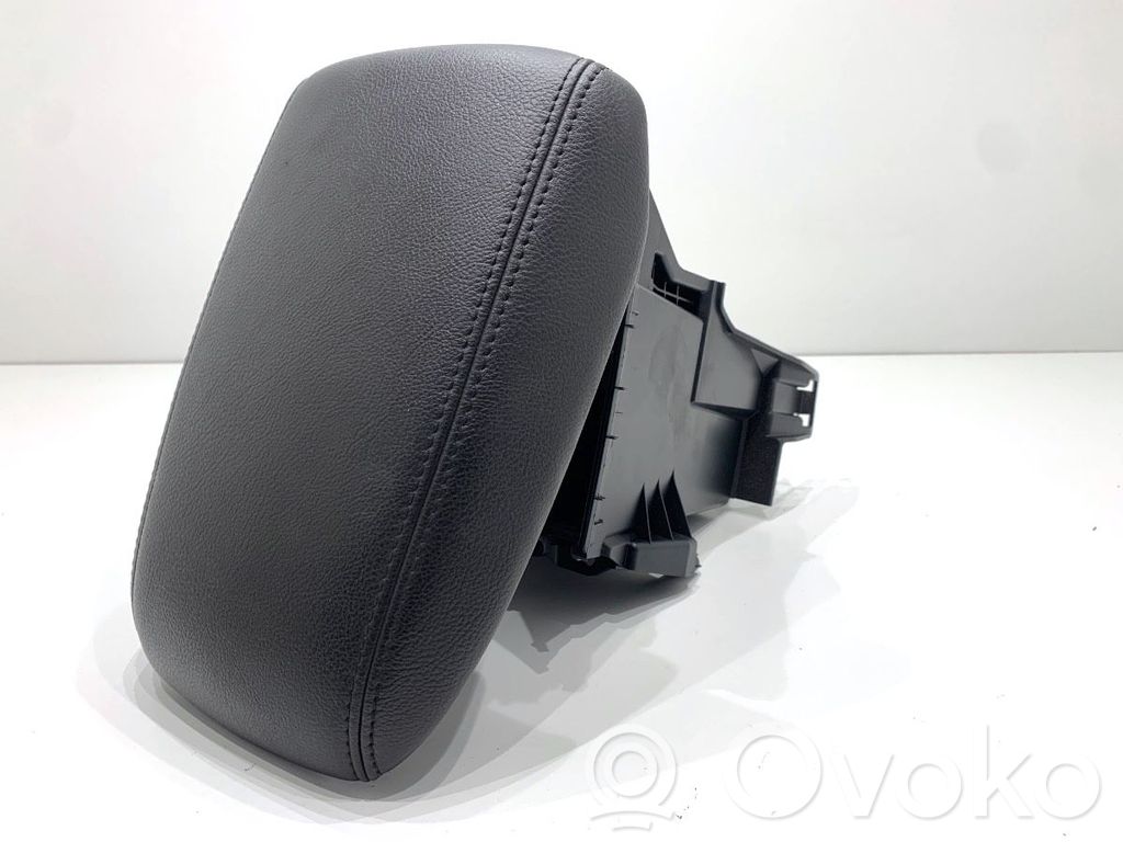 Ford Focus Armrest 