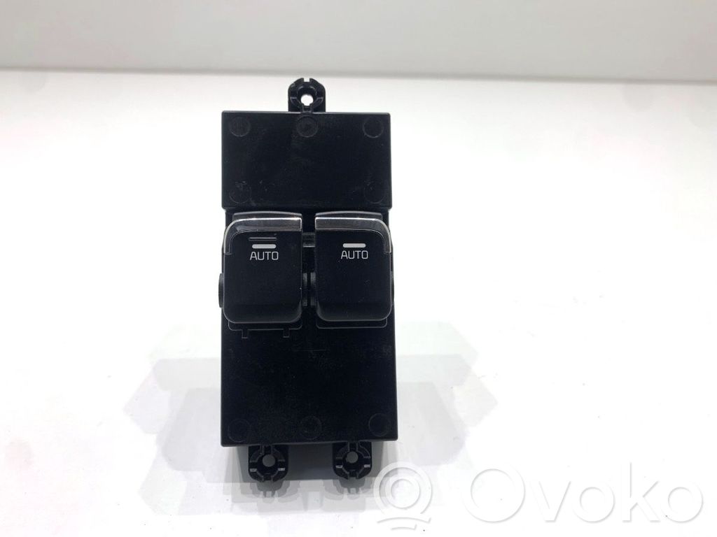 KIA Ceed Electric window control switch 