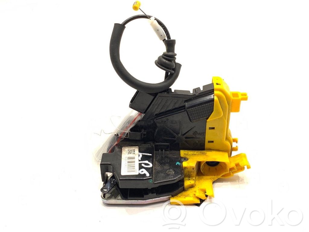 KIA Ceed Front door lock 