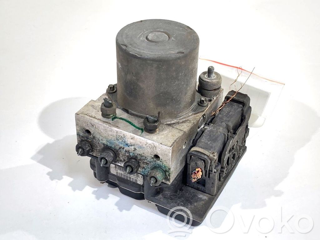 Nissan Note (E11) ABS Pump 