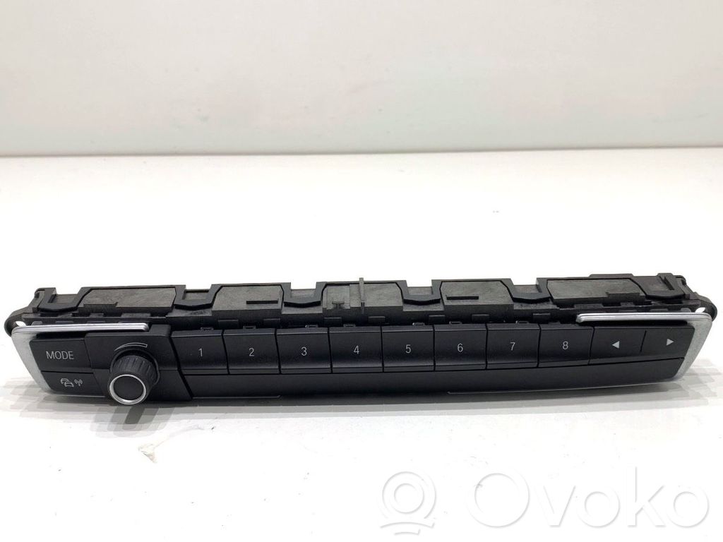 BMW 3 F30 F35 F31 Panel radia 