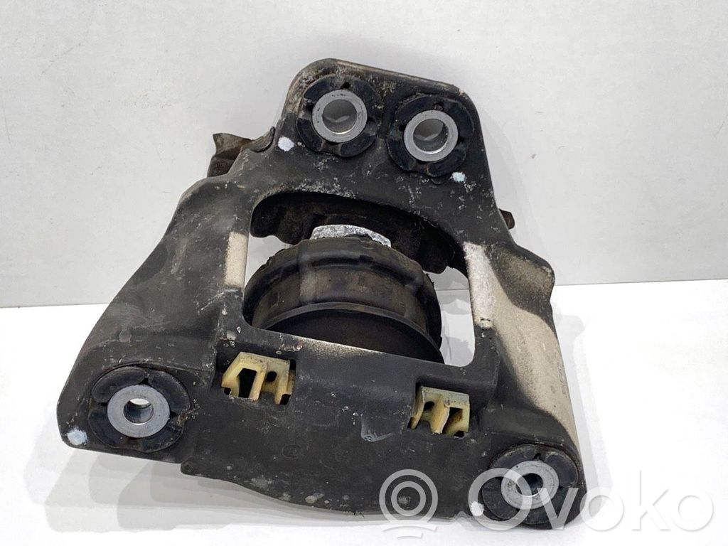 Volvo XC60 Engine mount vacuum valve 
