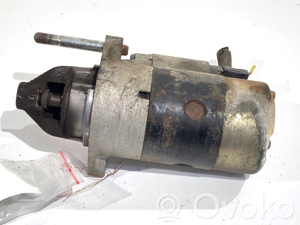 Suzuki Swift I Starteris 