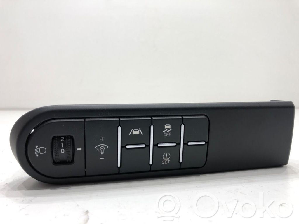 KIA Ceed Headlight level height control switch 
