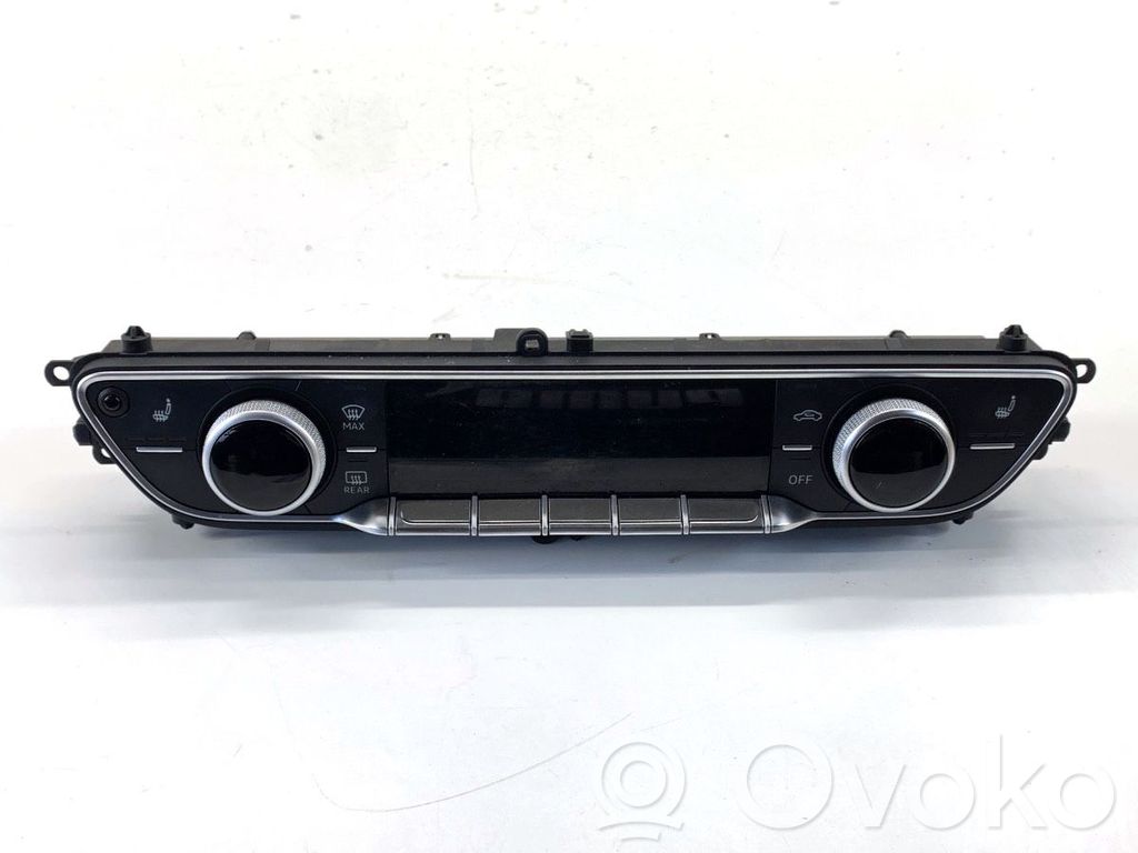 Audi A4 S4 B9 8W Comutator control ventilator interior 