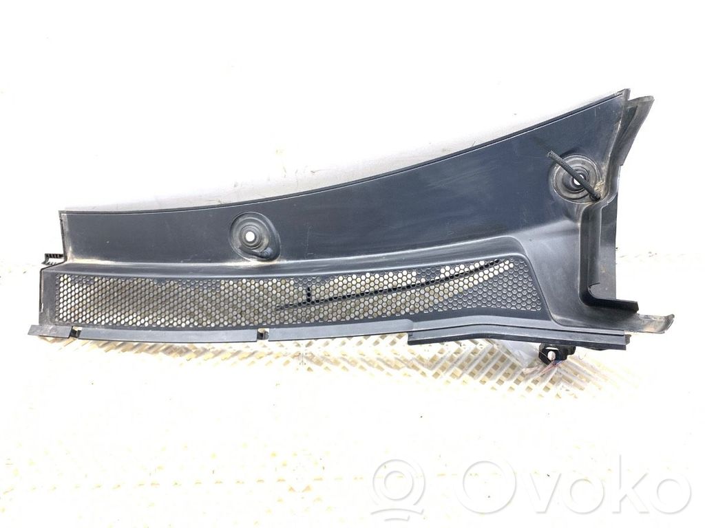 Peugeot 3008 II Rivestimento del tergicristallo 
