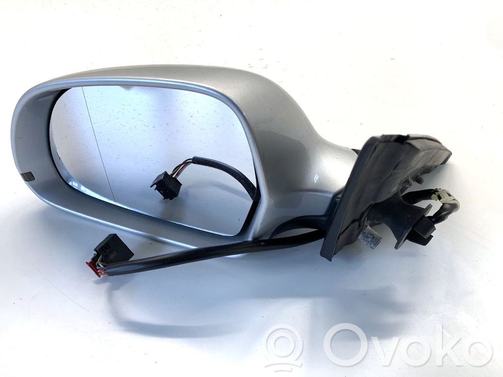 Audi A4 S4 B8 8K Specchietto retrovisore elettrico portiera anteriore 
