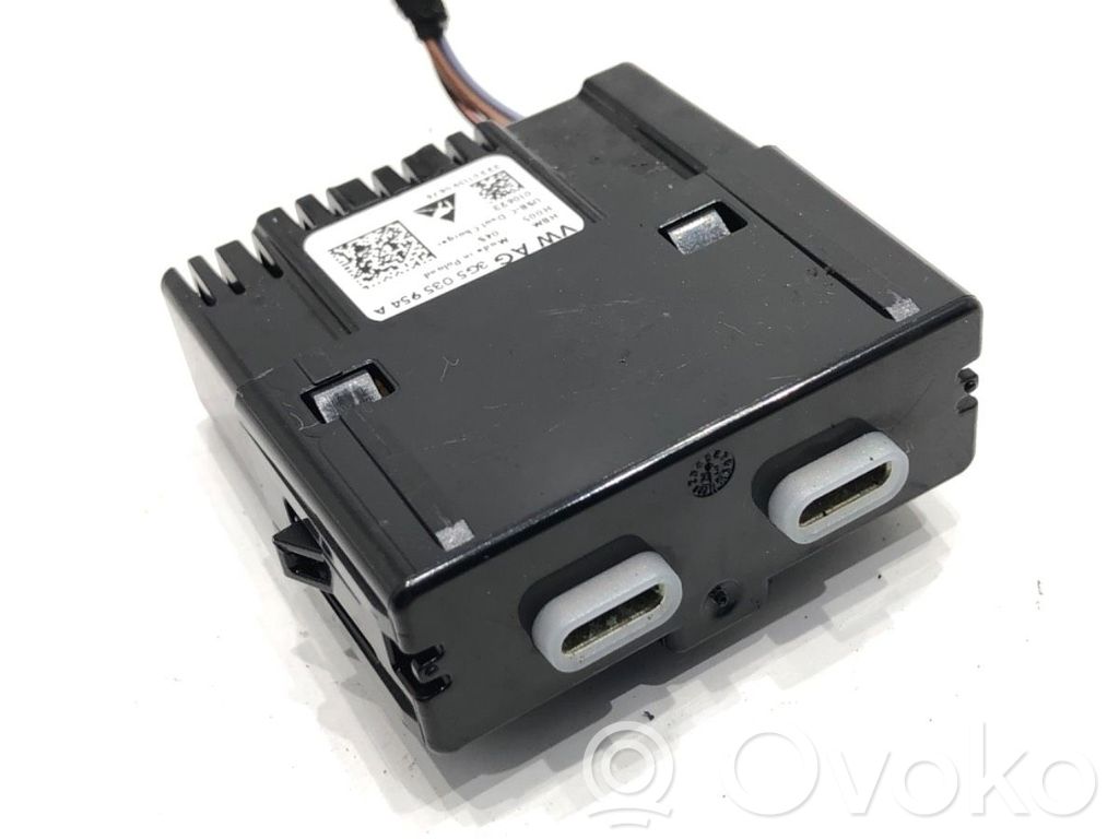 USB-pistokeliitin   3G5035954A