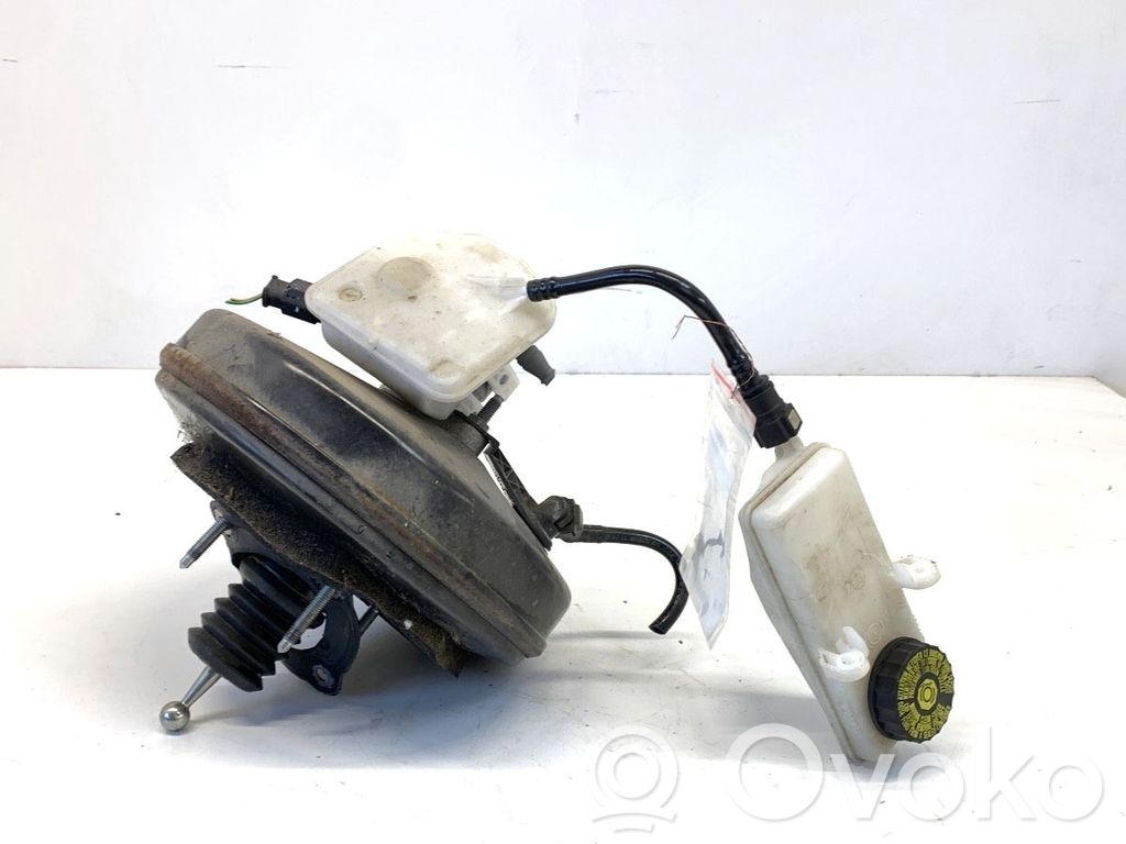 Citroen C4 II Brake booster 