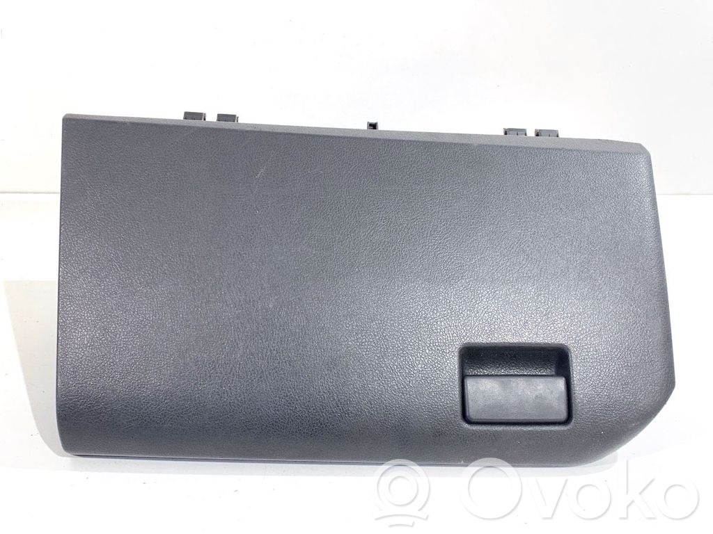 Toyota Auris E180 Juego guantera 