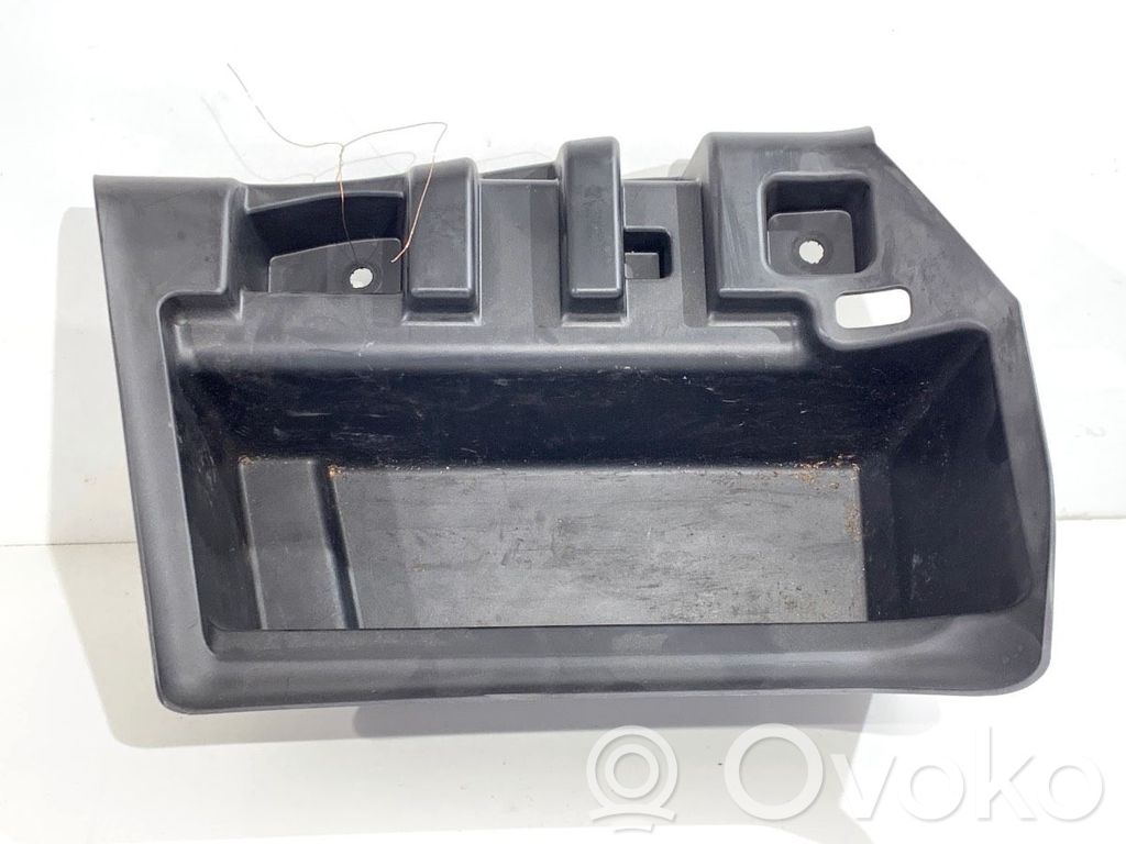 BMW 5 G30 G31 G38 Schowek deski rozdzielczej / Komplet 