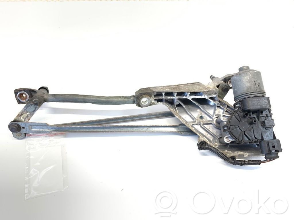 Ford Fiesta Mechanizm i silniczek wycieraczek szyby przedniej / czołowej 