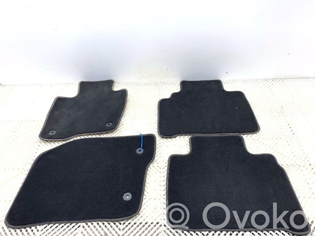 Ford S-MAX Carpetă interior 