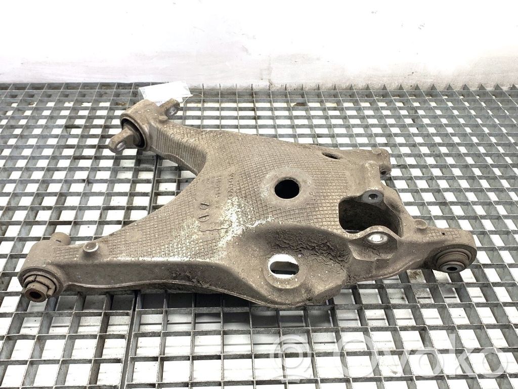 Volvo XC60 Braccio di controllo sospensione posteriore 