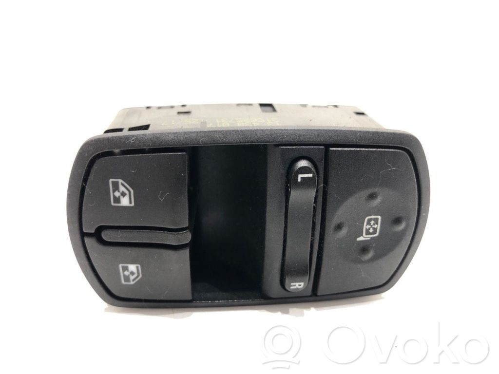 Opel Corsa E Comutator comandă geamuri electrice 