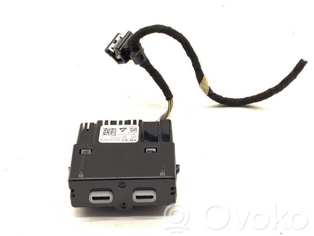 USB-pistokeliitin   3G5035954A