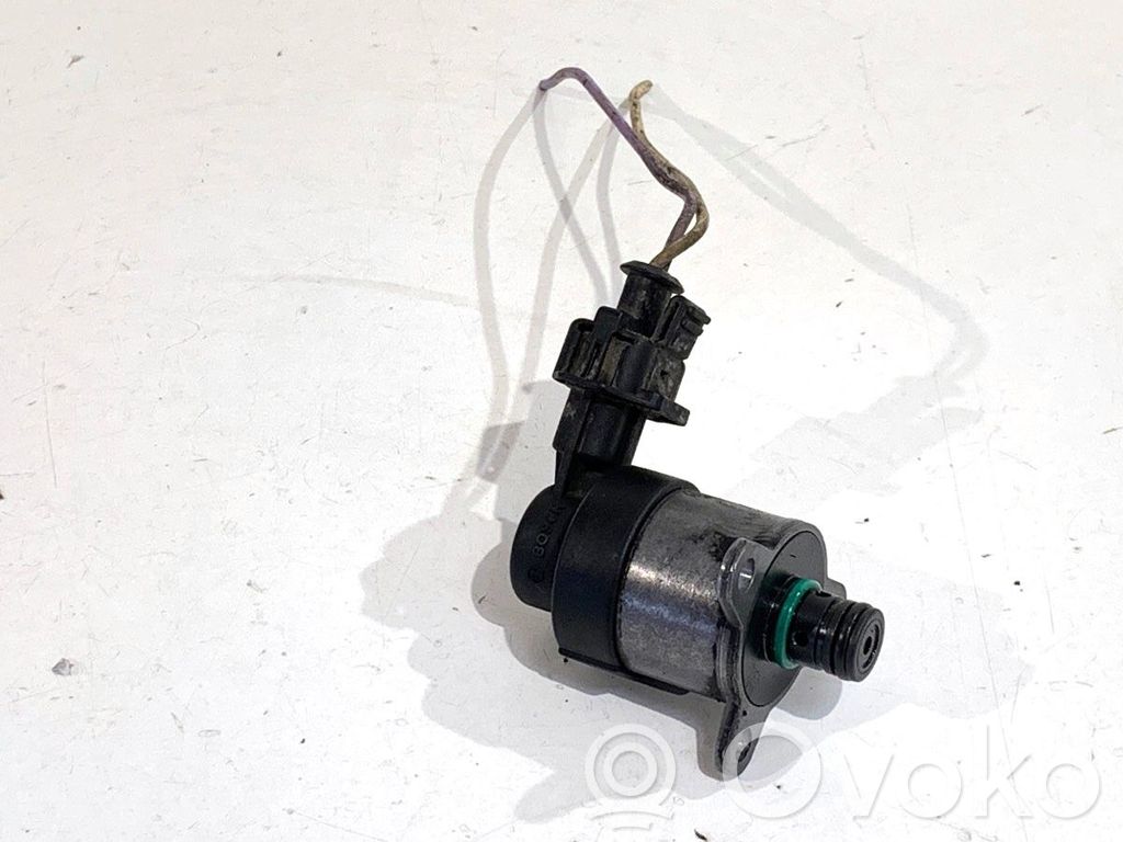 Peugeot 207 Régulateur de pression de carburant 