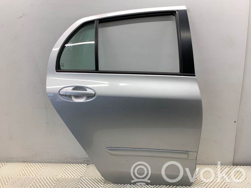 Toyota Yaris Portiera posteriore 