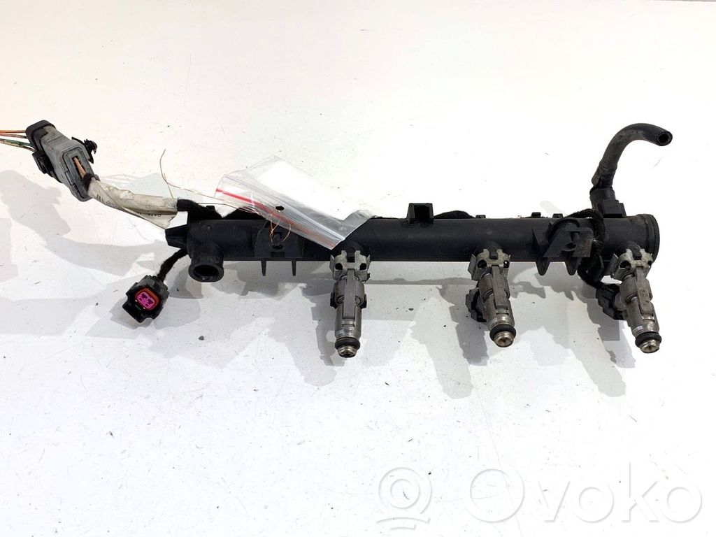 Citroen C4 I Tubo principal de alimentación del combustible 