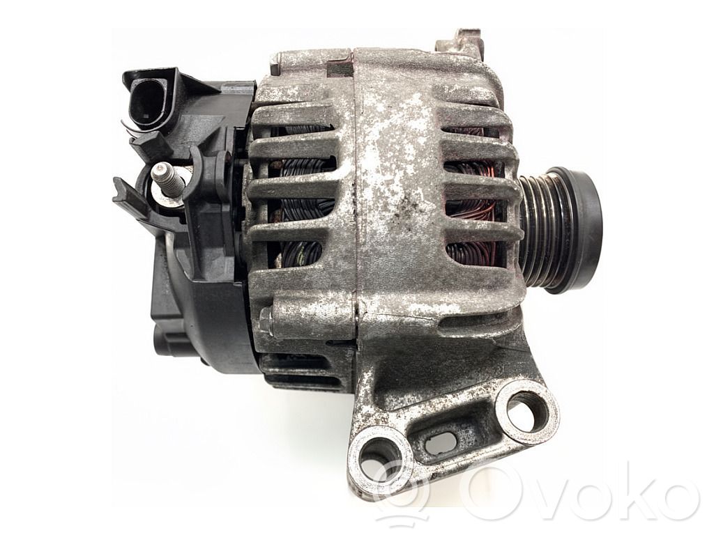 Ford Kuga II Generatore/alternatore 