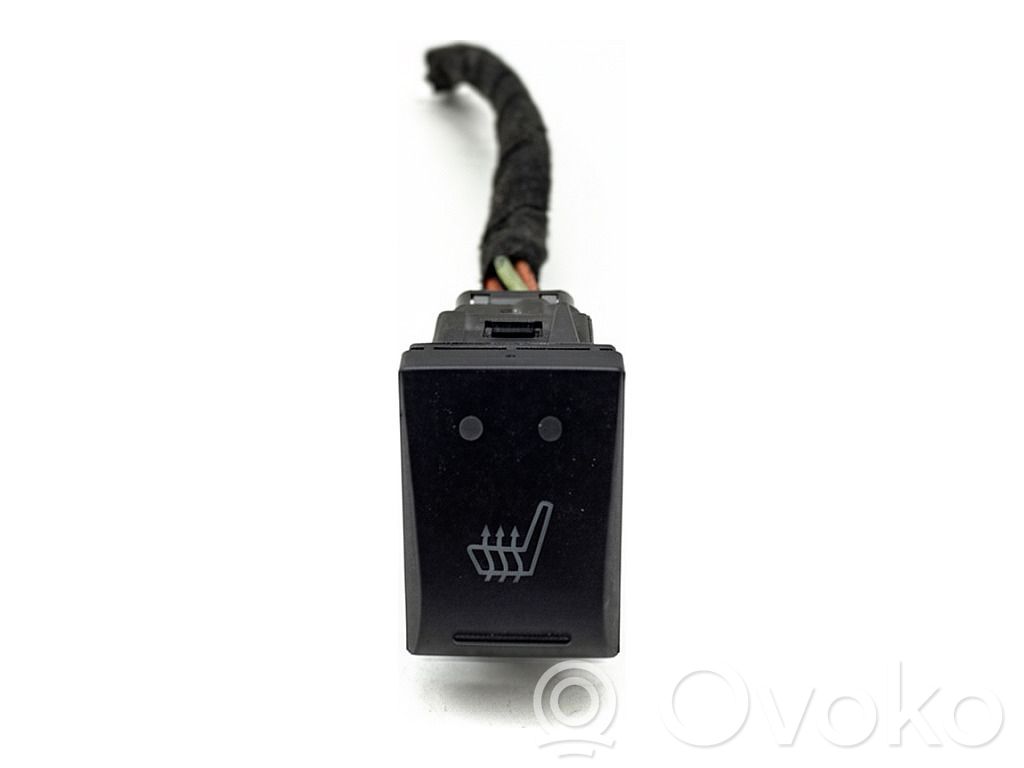 Istuimen lämmityksen kytkin   04602970AA