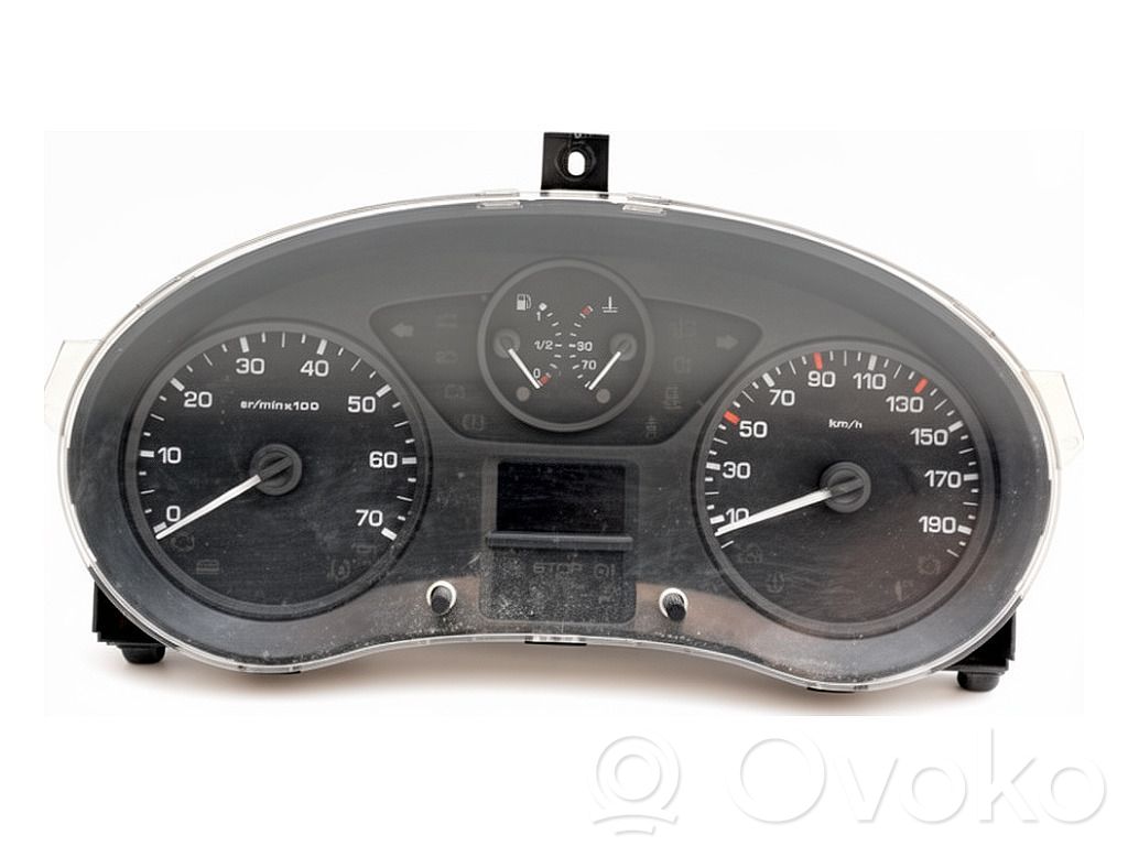 Citroen Berlingo Nopeusmittari (mittaristo)