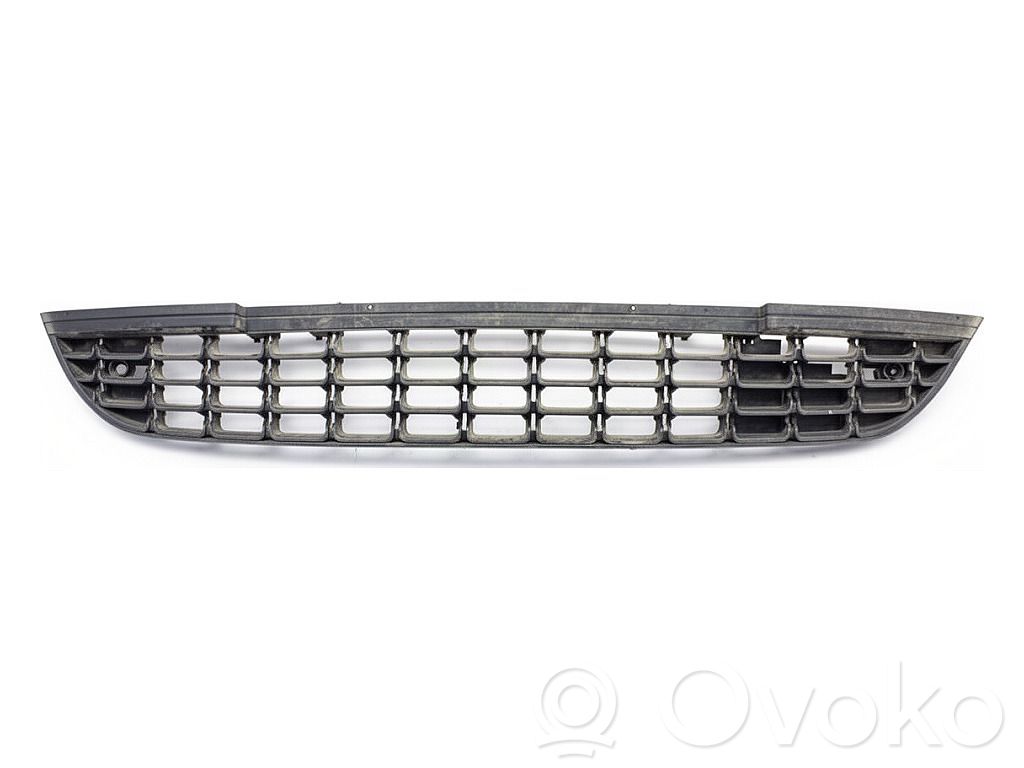 Opel Astra J Front bumper lower grill 