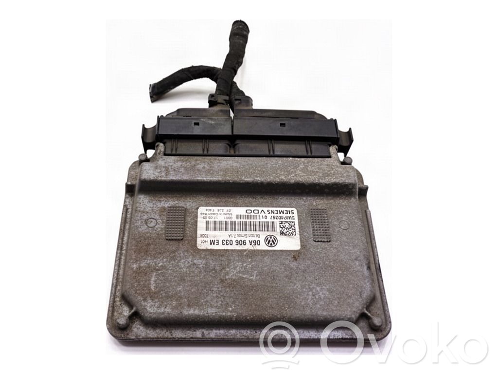 Volkswagen Jetta V Komputer / Sterownik ECU silnika 