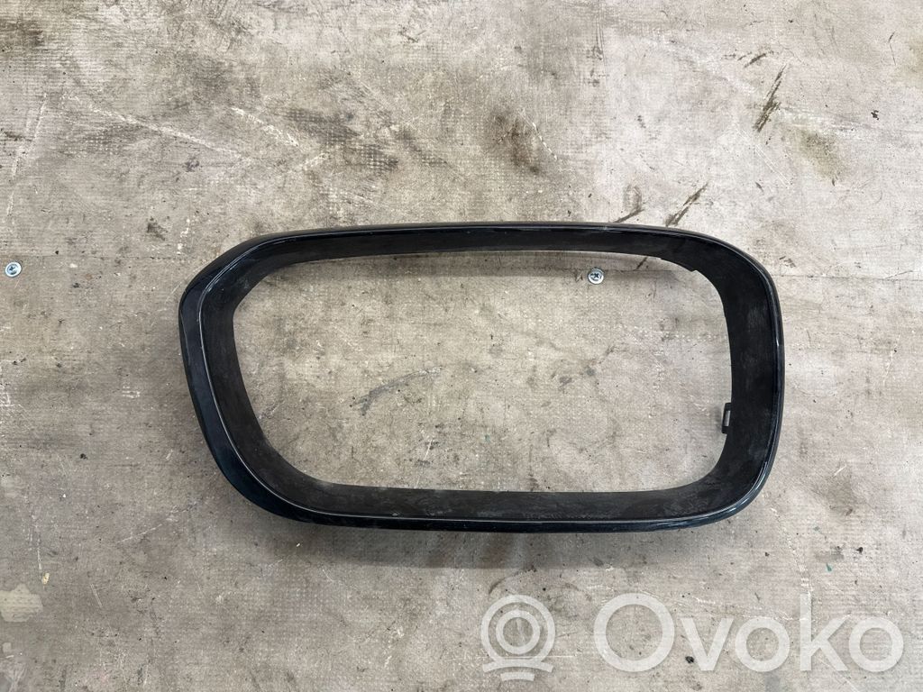 BMW 1 F20 F21 Priekšējais režģis 