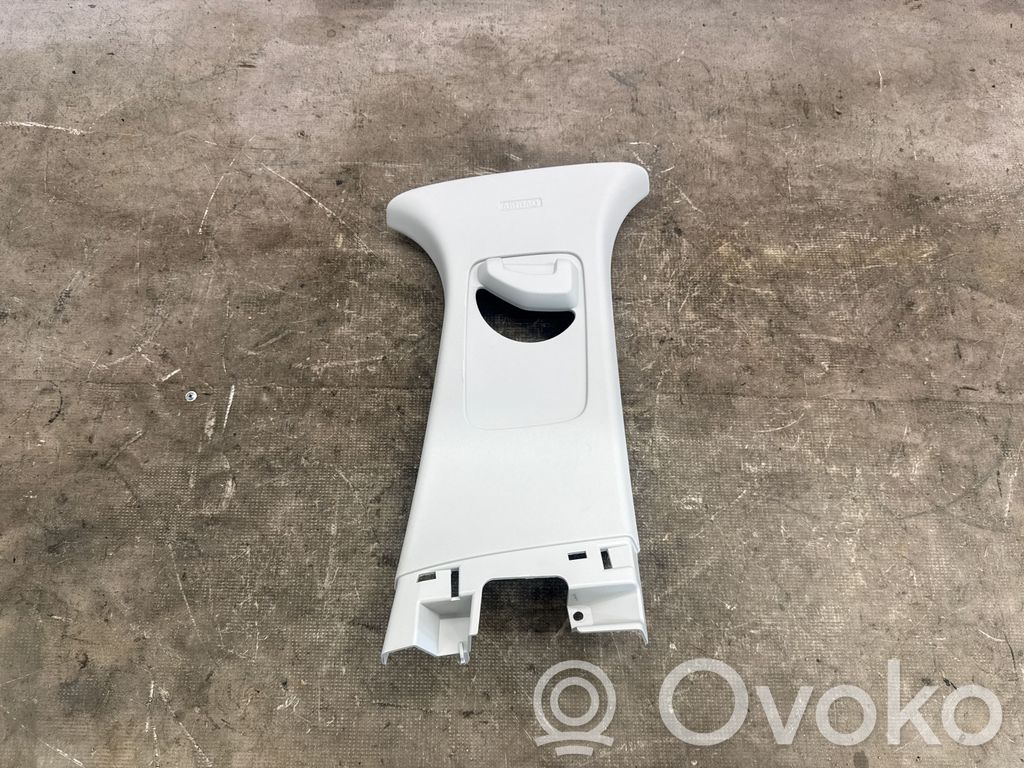Ford Focus Pilar (B) (superior) 