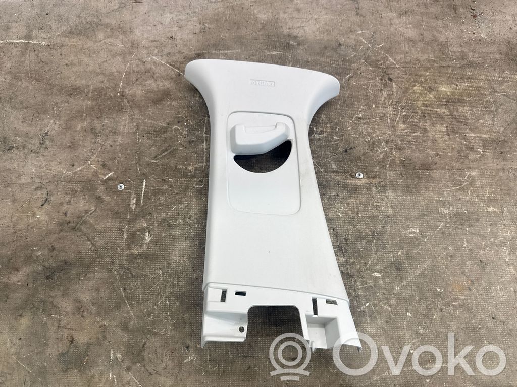 Ford Focus Pilar (B) (superior) 