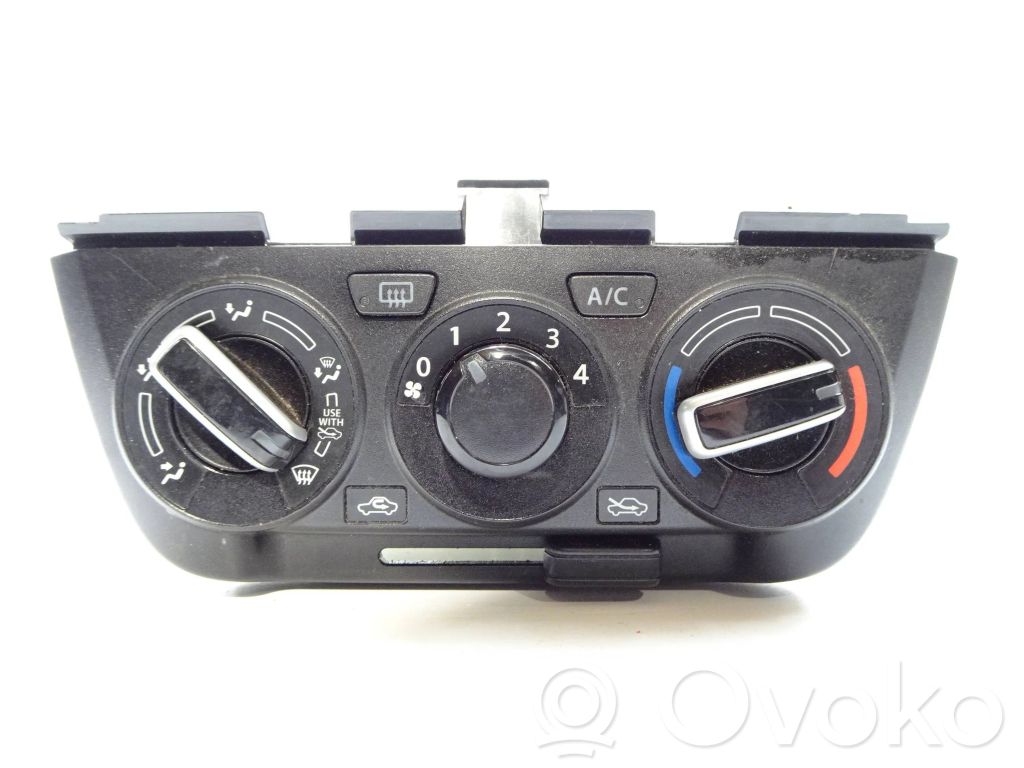 Suzuki Swift III Climate control unit 
