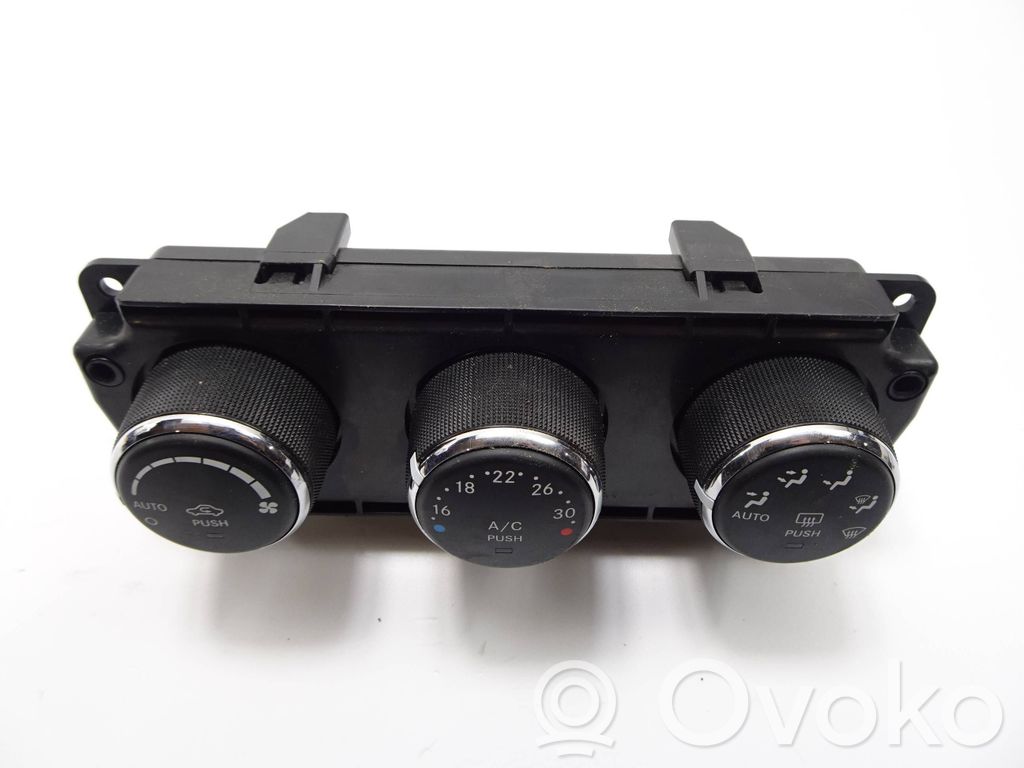 Jeep Compass Climate control unit 