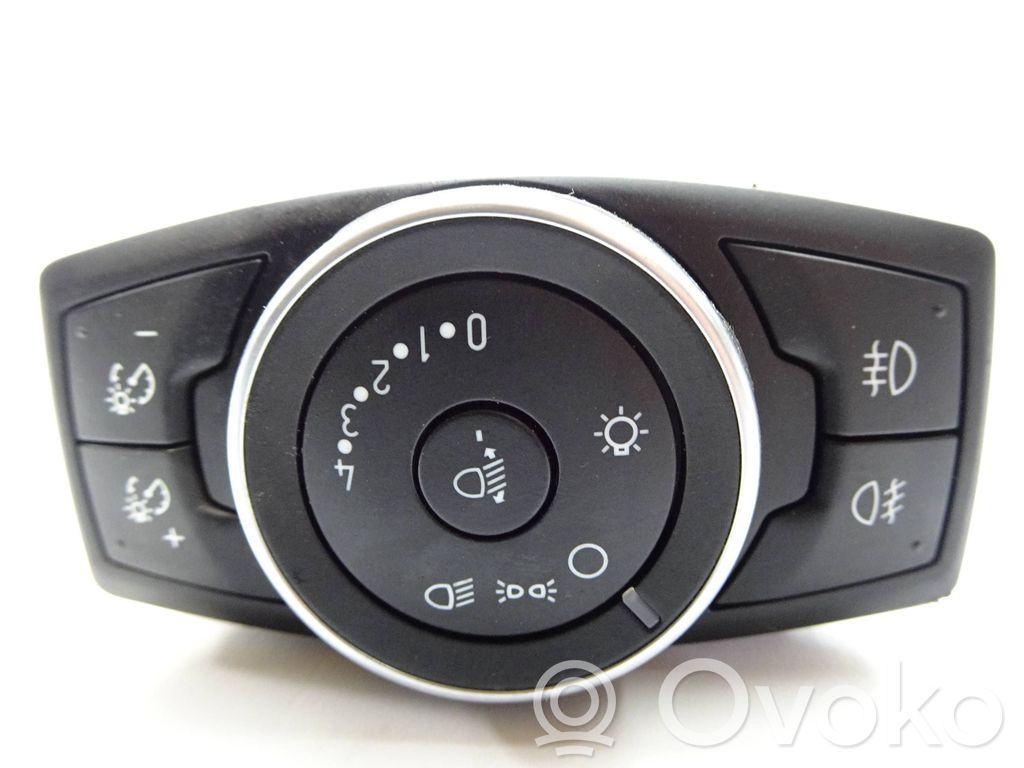 Ford Focus Light switch 
