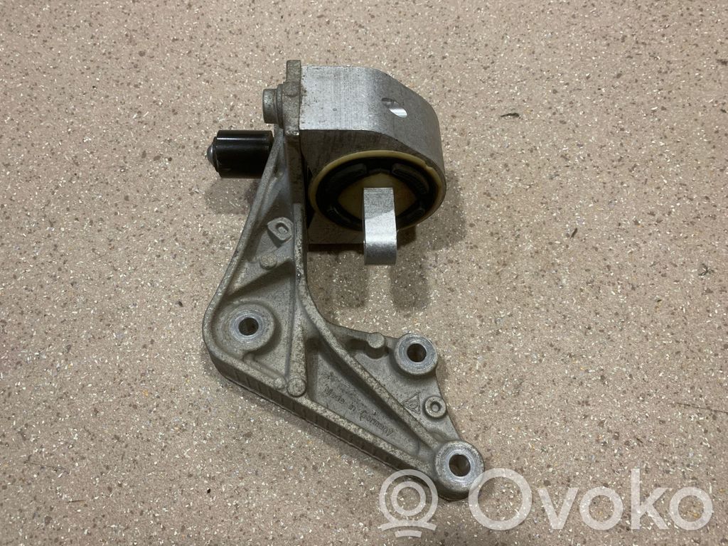 Porsche Taycan 9J1 Engine mount bracket 