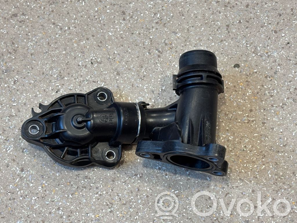 BMW 3 G20 G21 Termostat / Obudowa termostatu 