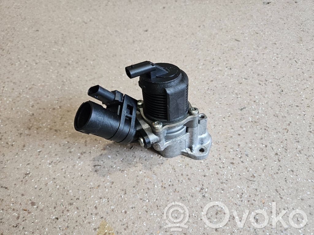 Volkswagen PASSAT CC Válvula EGR 