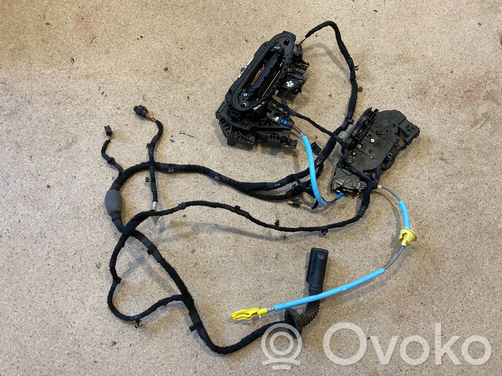 BMW i4 Cerradura de puerta delantera 