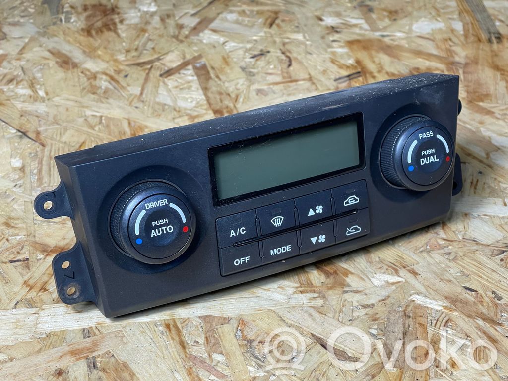 KIA Sorento Climate control unit 