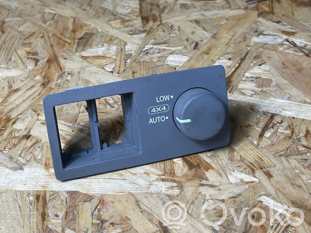Differential lock switch   Y08C
