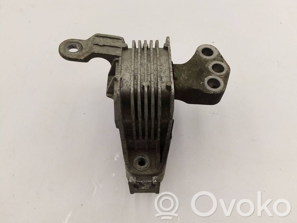 Opel Astra J Engine mount bracket 