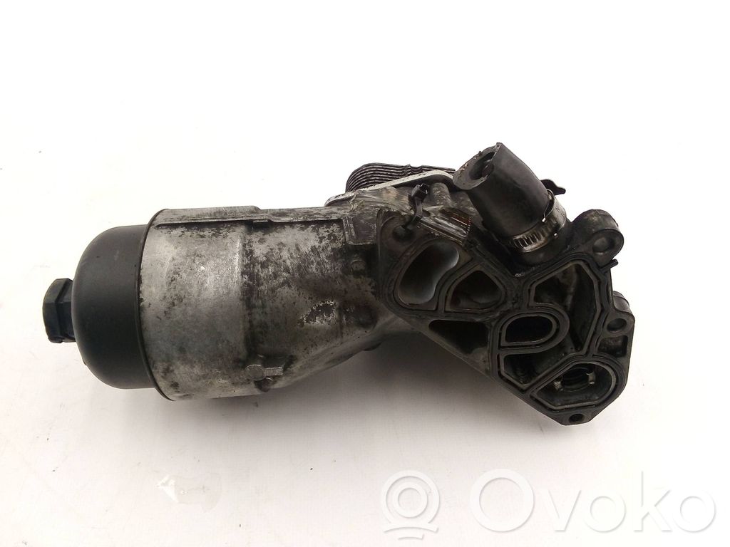 Peugeot 307 Öljynsuodattimen kannake 