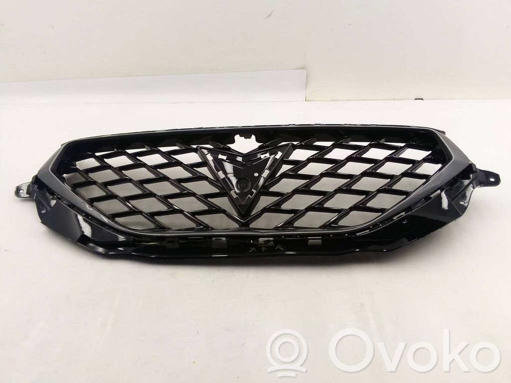 Cupra Formentor Front bumper upper radiator grill 