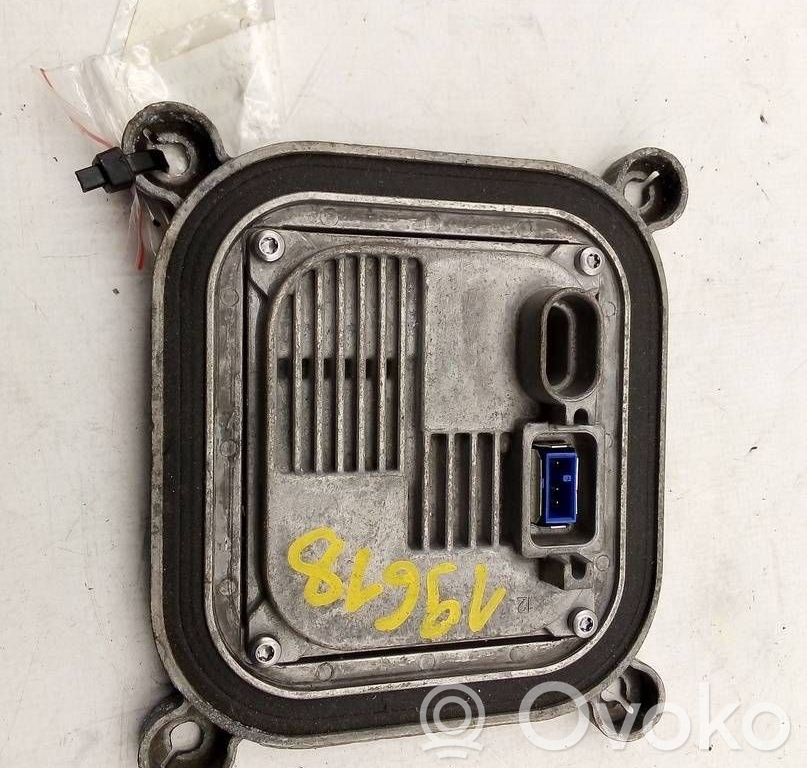 Suzuki Baleno IV Voltage converter/converter module 