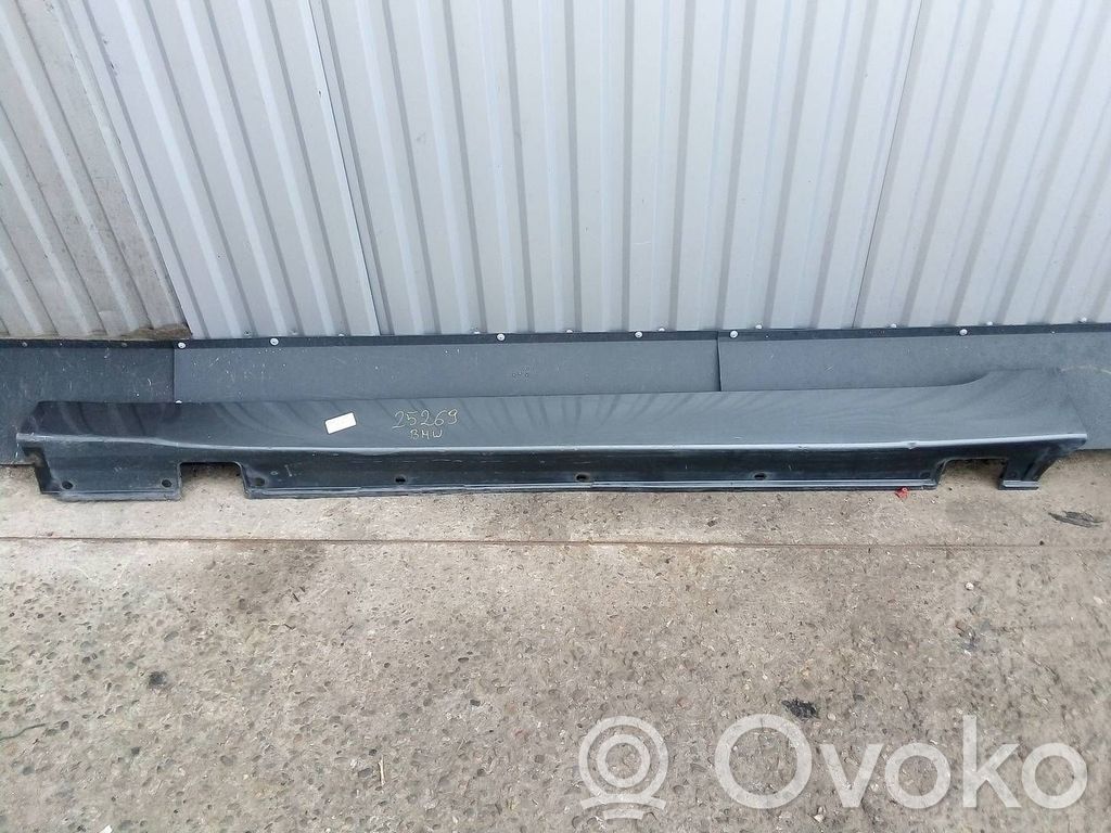 BMW 5 E60 E61 Priekinis slenkstis (kėbulo dalis) 