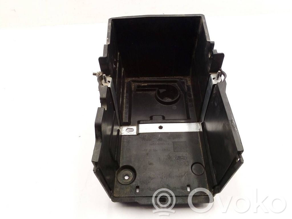 Ford Kuga II Bandeja para la caja de la batería 